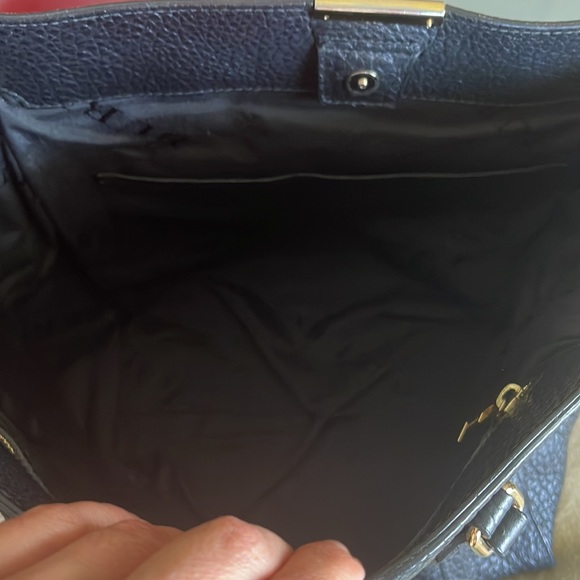 Burberry Used, but still in good condition. - Picture 11 of 16